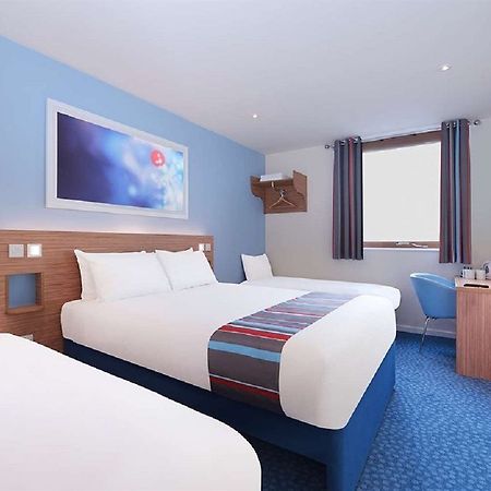 Travelodge Sheffield Central Екстер'єр фото